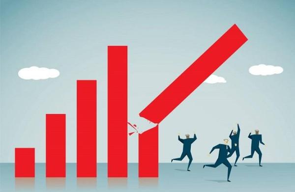 كيف يكون الكساد هو أحد الأسباب لإنخفاض سعر صرف الدولار ؟ 